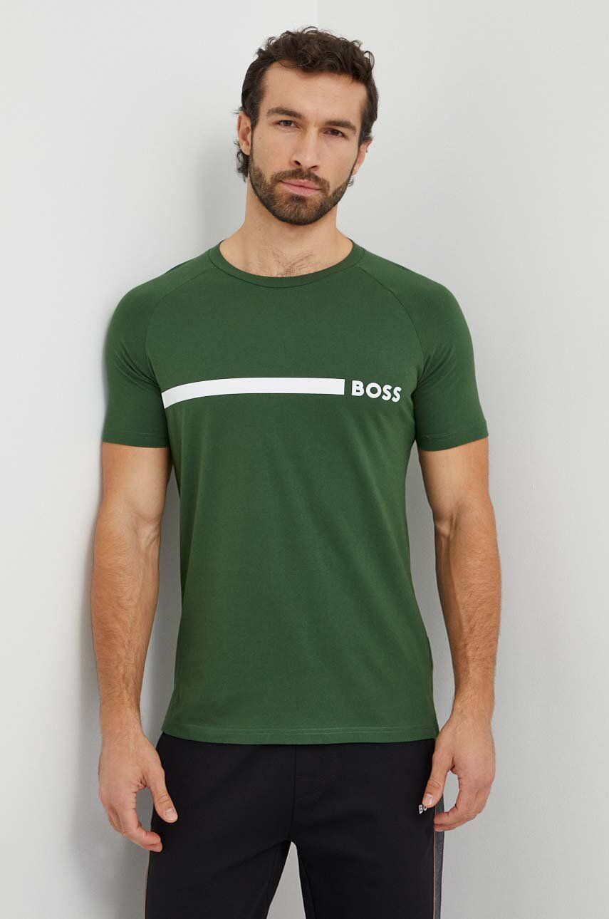 

Хлопковая футболка BOSS мужской цвет зелёный с принтом