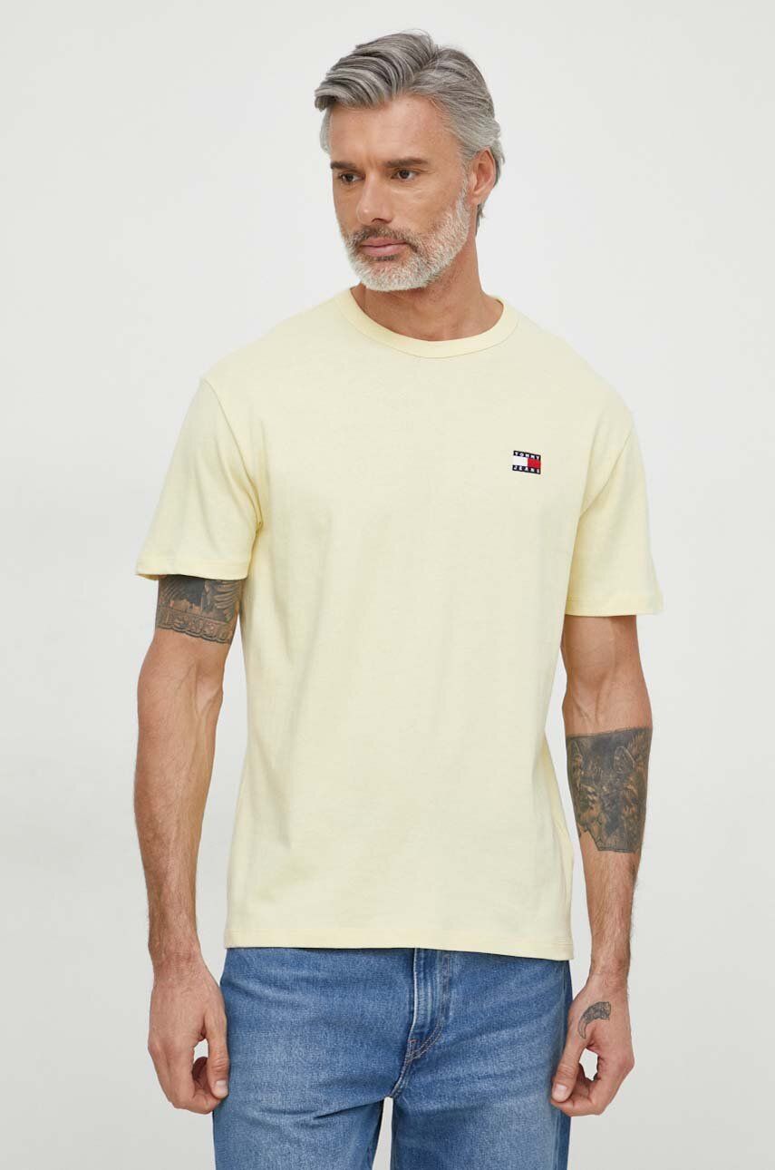 Tommy Jeans tricou din bumbac barbati, culoarea galben, cu imprimeu