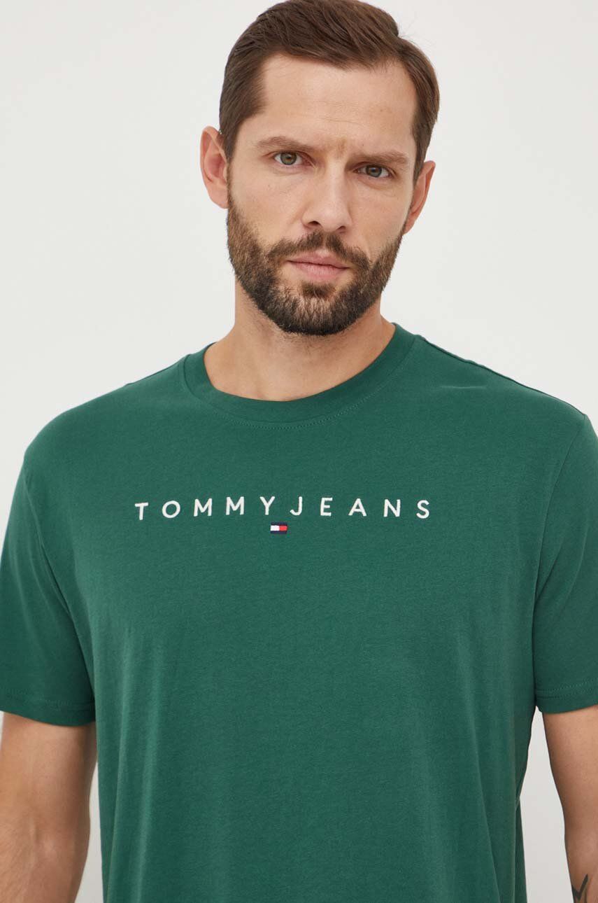 Tommy Jeans tricou din bumbac barbati, culoarea verde, cu imprimeu