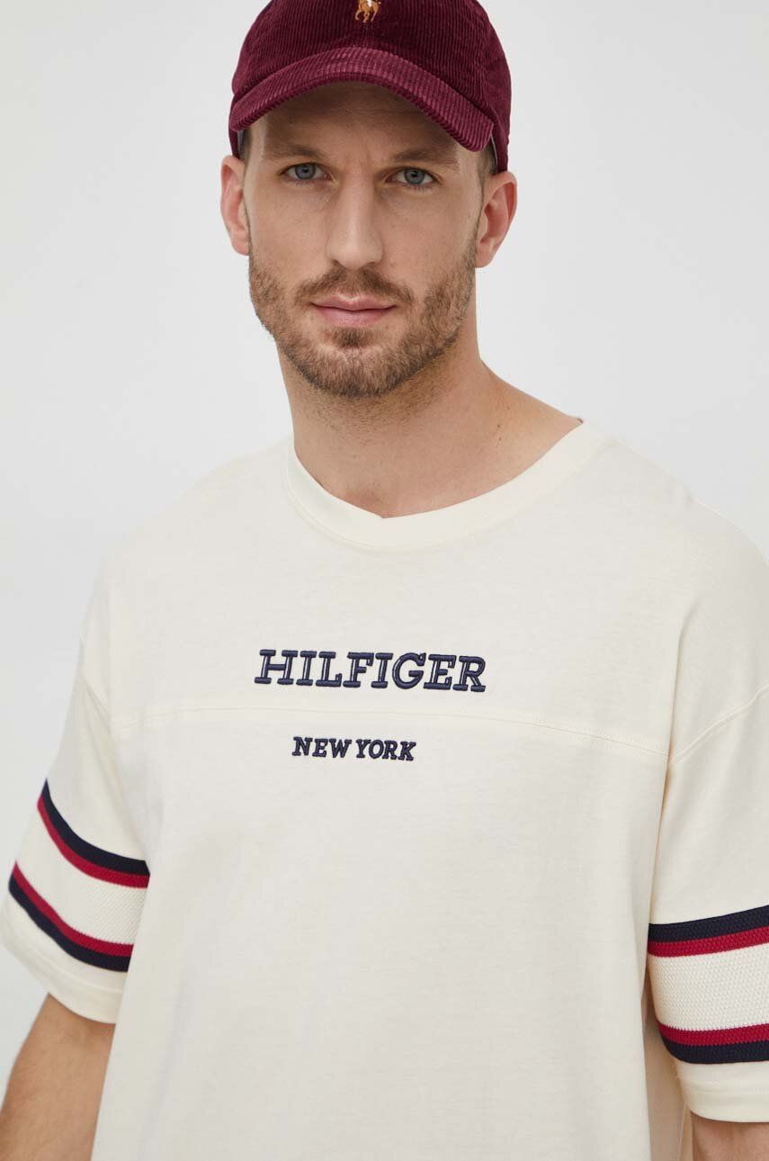 Bavlněné tričko Tommy Hilfiger béžová barva, s aplikací, MW0MW33698