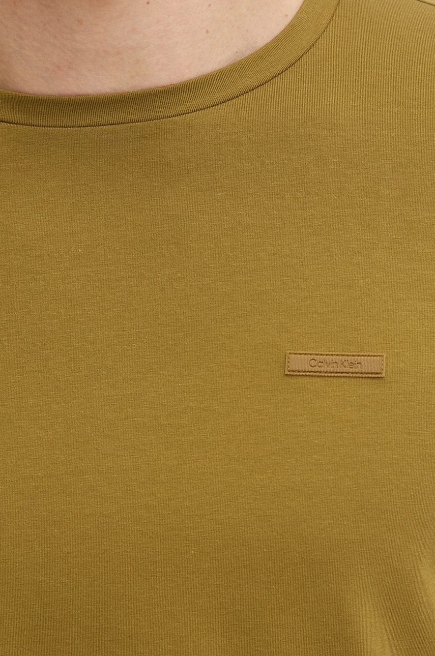 Μπλουζάκι Calvin Klein χρώμα: πράσινο, K10K112724 φωτογραφία