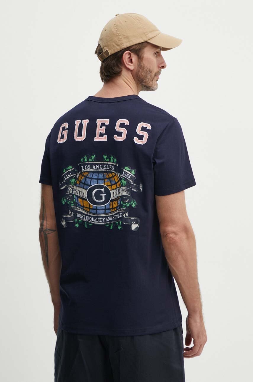 

Памучна тениска Guess в тъмносиньо с апликация, Тъмносин