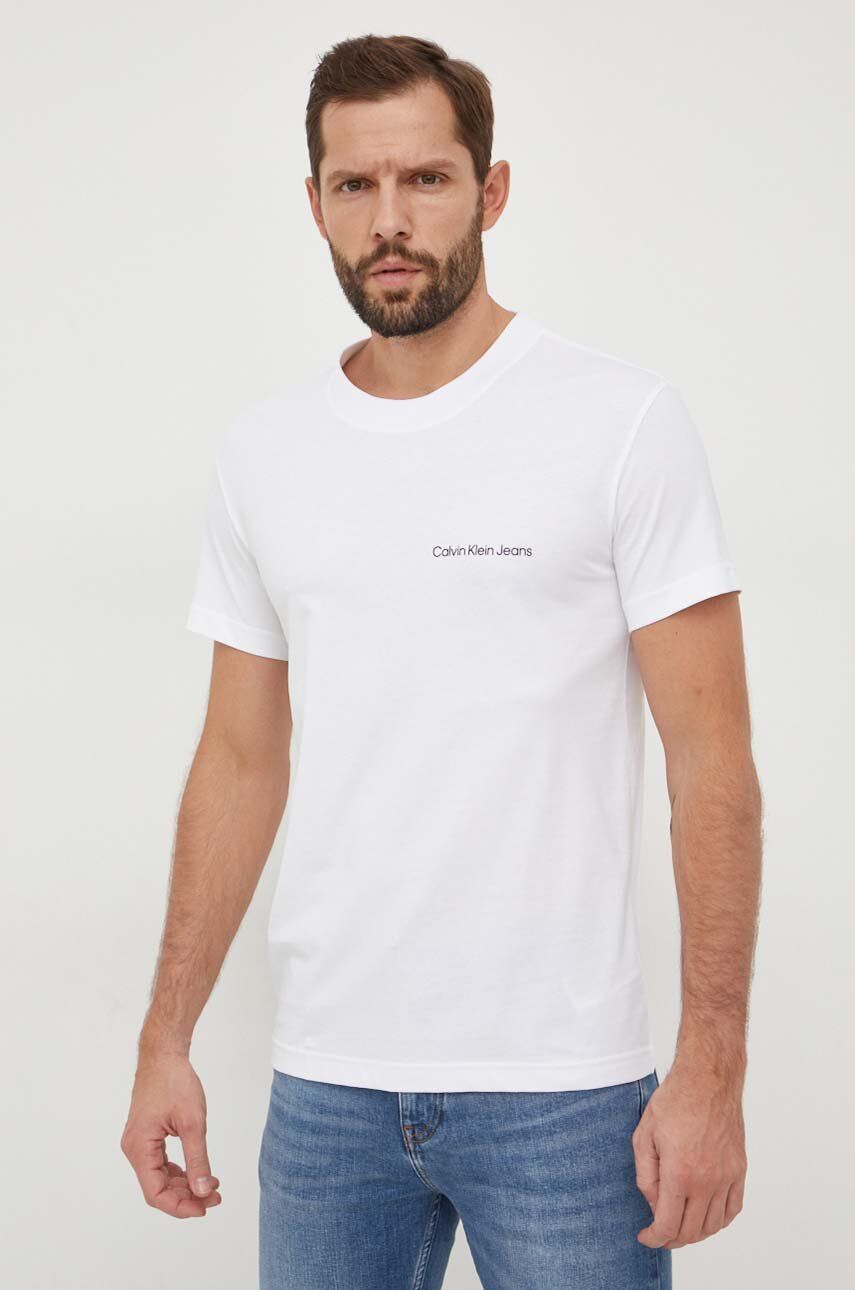 Levně Bavlněné tričko Calvin Klein Jeans bílá barva, s potiskem, J30J324671