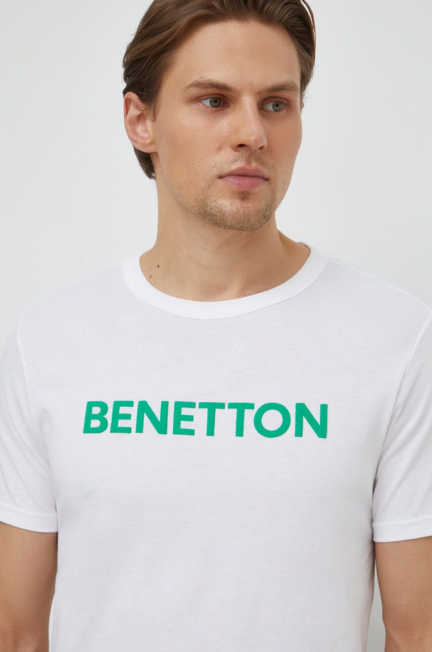 United Colors Of Benetton Tricou Din Bumbac Barbati, Culoarea Alb, Cu Imprimeu