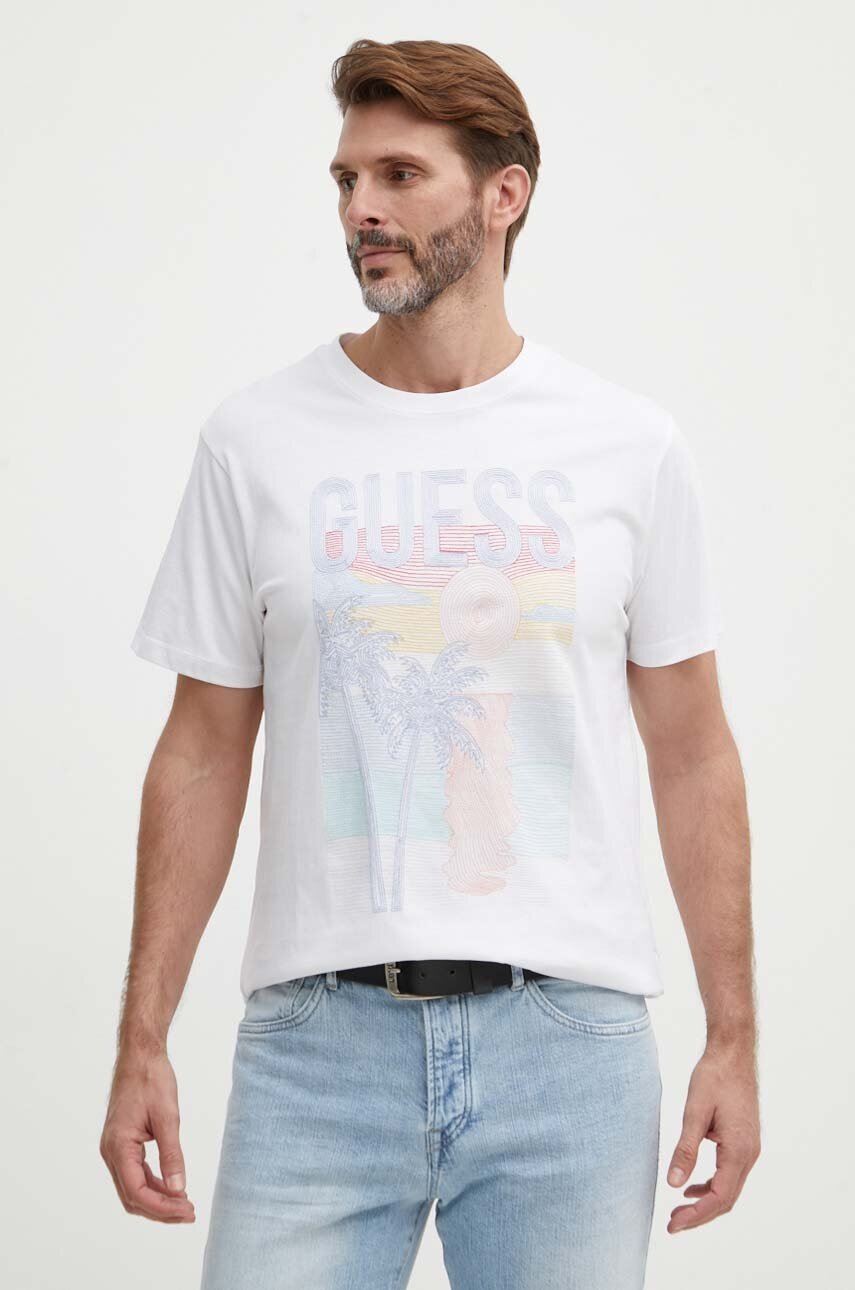 

Памучна тениска Guess в бяло с апликация M4GI15 I3Z14, Бял