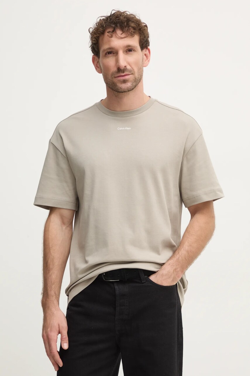 Levně Bavlněné tričko Calvin Klein béžová barva, K10K112487