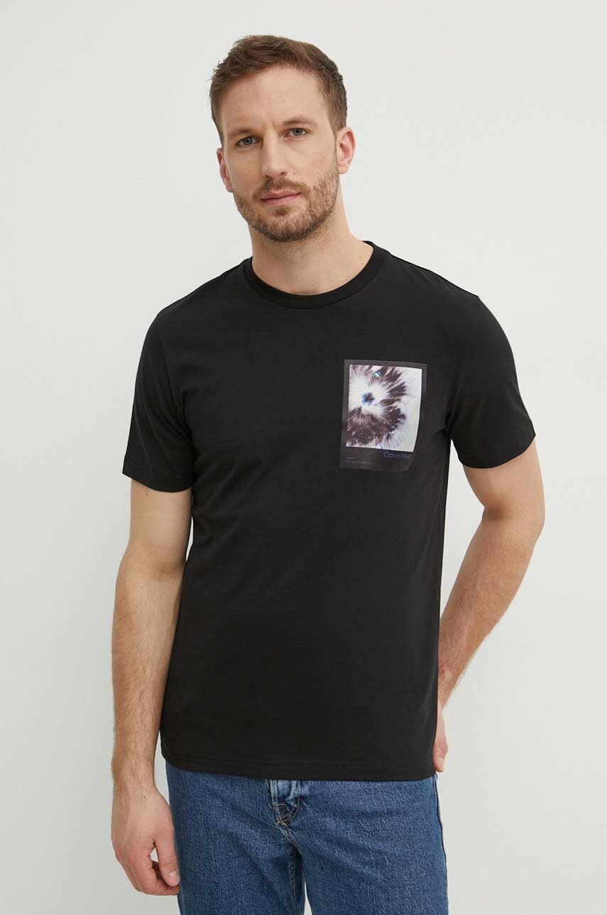 

Памучна тениска Calvin Klein в черно с принт K10K112492, Черен