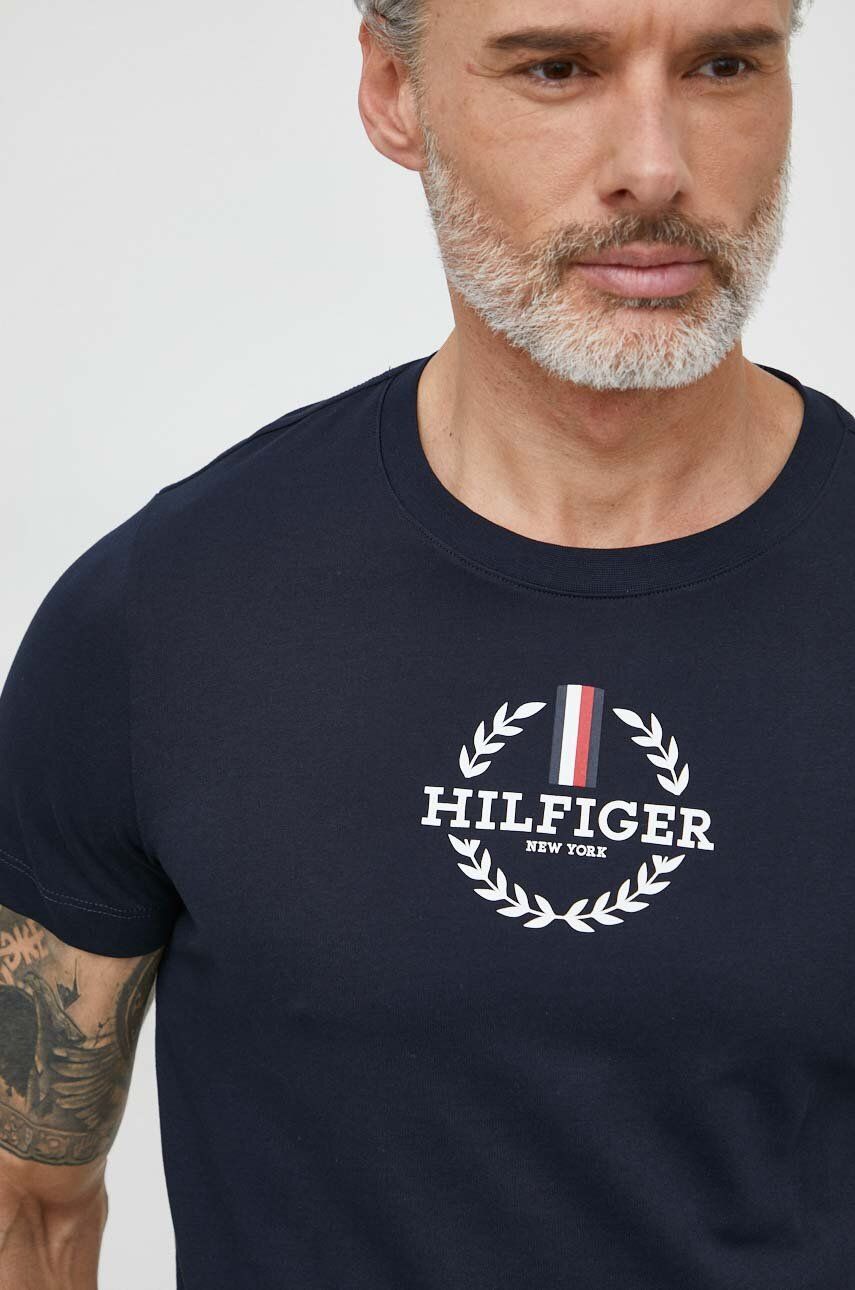 Tommy Hilfiger pamut póló sötétkék, férfi, nyomott mintás
