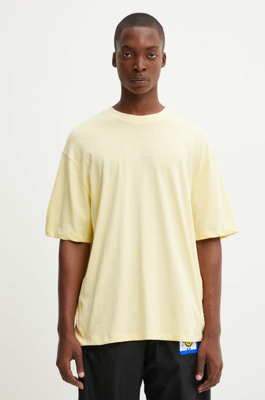 Tommy Jeans tricou din bumbac barbati, culoarea galben, cu imprimeu, DM0DM18663
