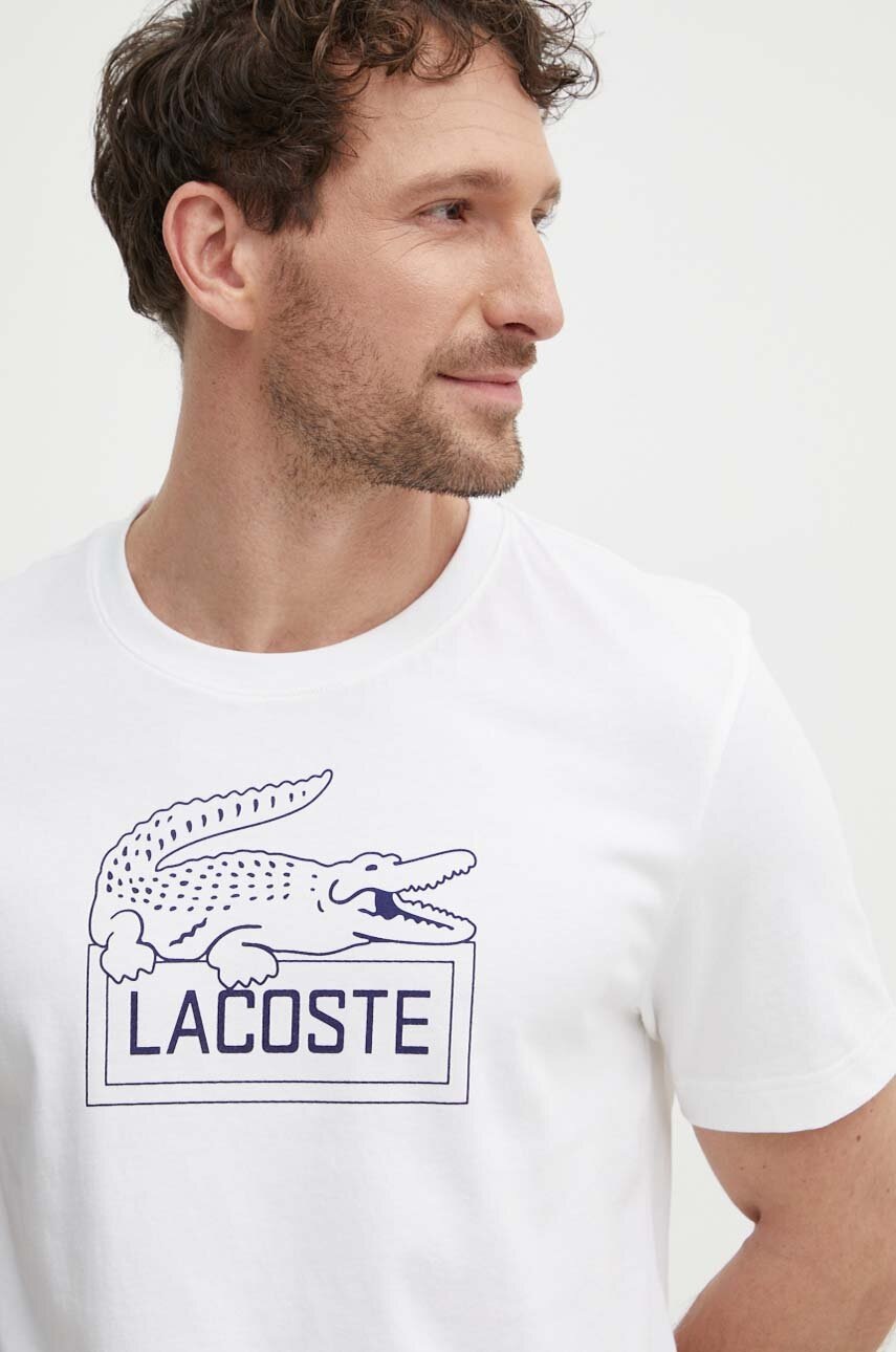 

Тениска Lacoste в бежово с принт, Бежов