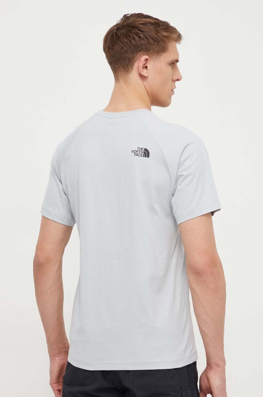 Bavlněné tričko The North Face šedá barva, s potiskem NF0A87NJA0M1 S
