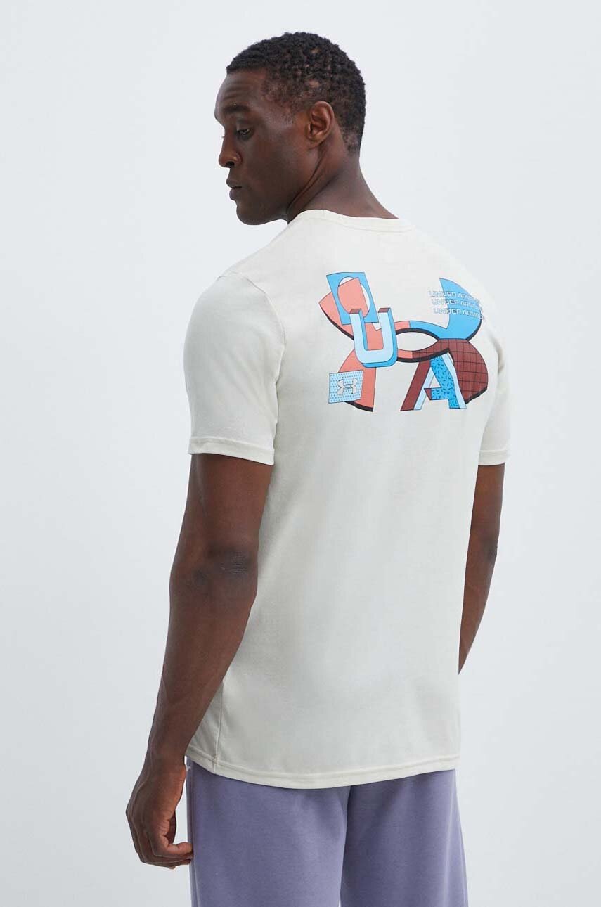 

Тениска Under Armour в зелено с принт, Зелен