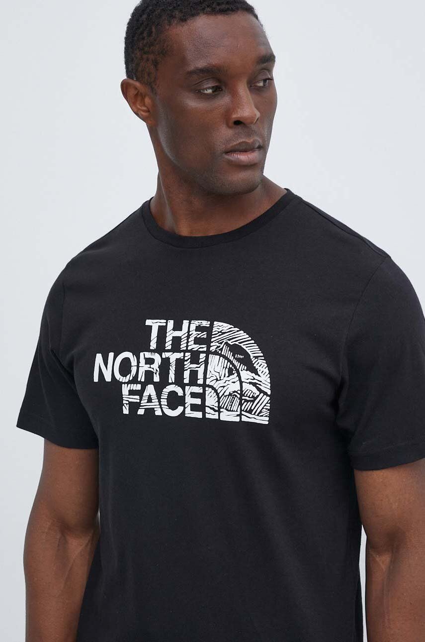 The North Face tricou din bumbac barbati, culoarea negru, cu imprimeu, NF0A87NXJK31
