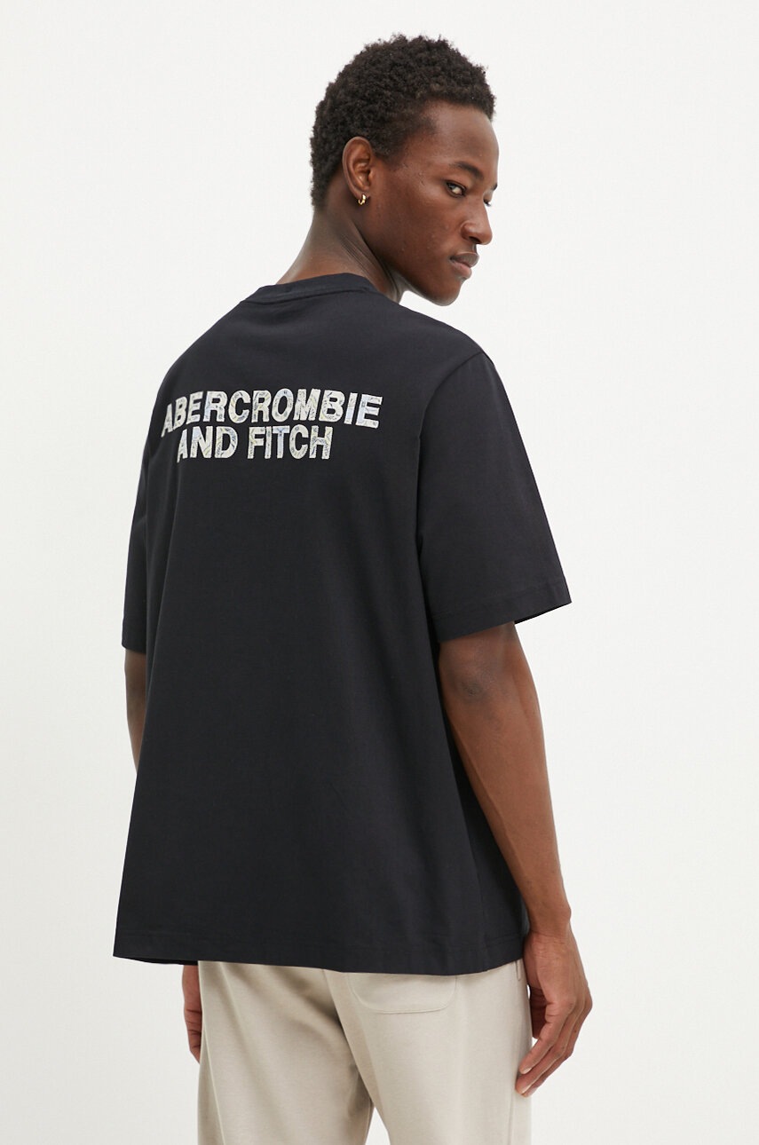 

Памучна тениска Abercrombie & Fitch в черно с апликация, Черен