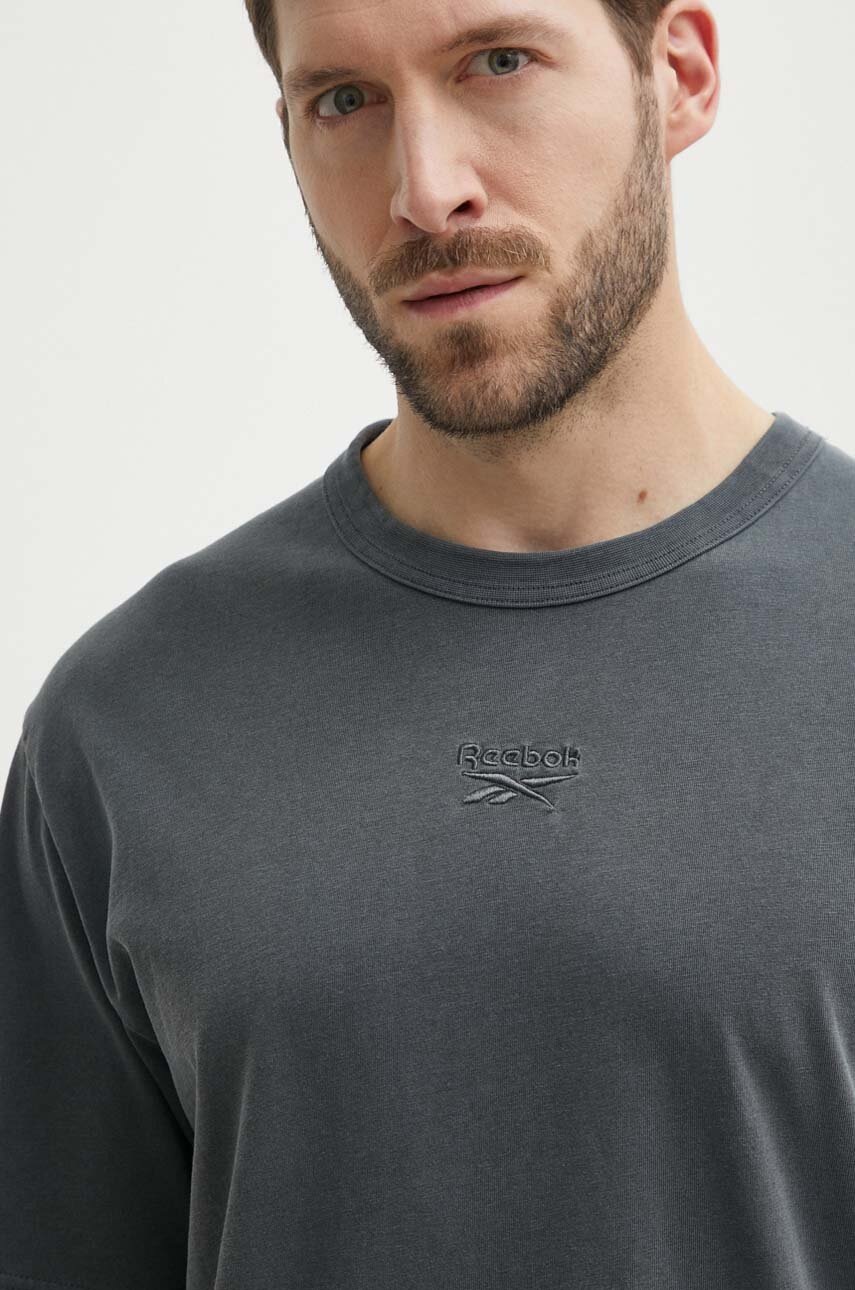 

Памучна тениска Reebok в сиво с изчистен дизайн 100200155, Сив