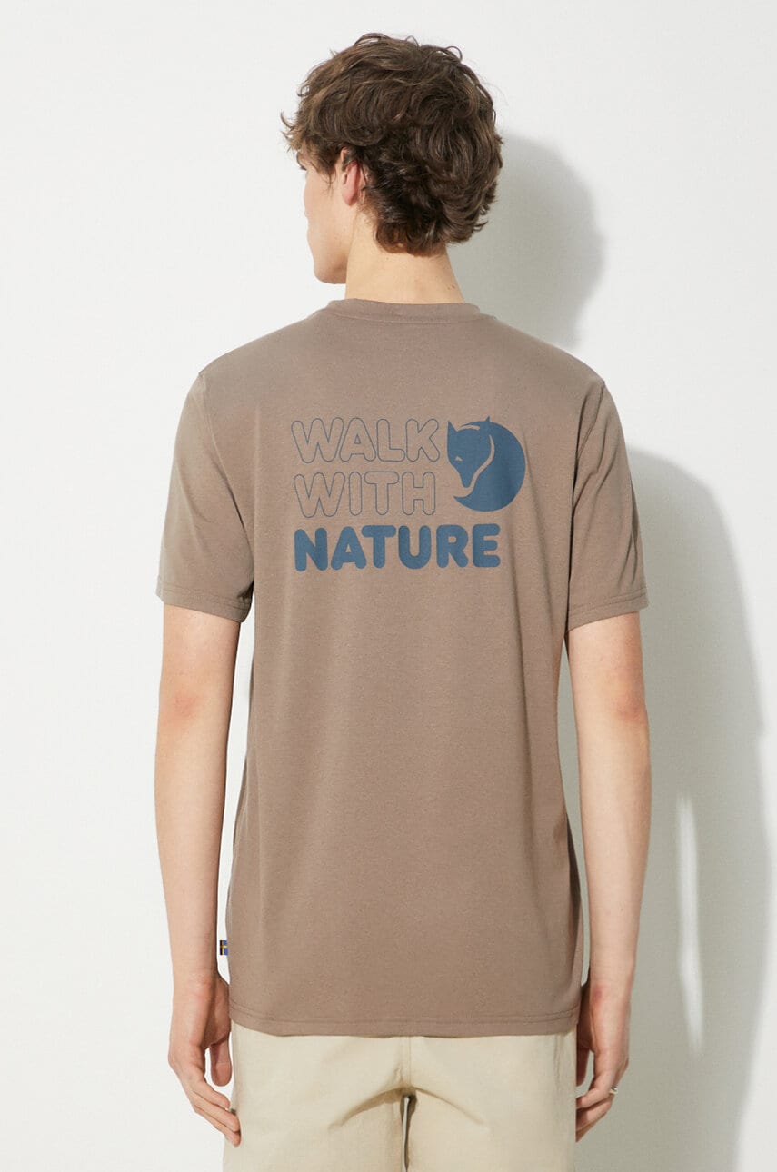 Fjallraven tricou Walk With Nature T-shirt M barbati, culoarea maro, cu imprimeu, F12600216.244 Fjallraven tricou Walk With Nature T-shirt M barbati, culoarea maro, cu imprimeu, F12600216.244