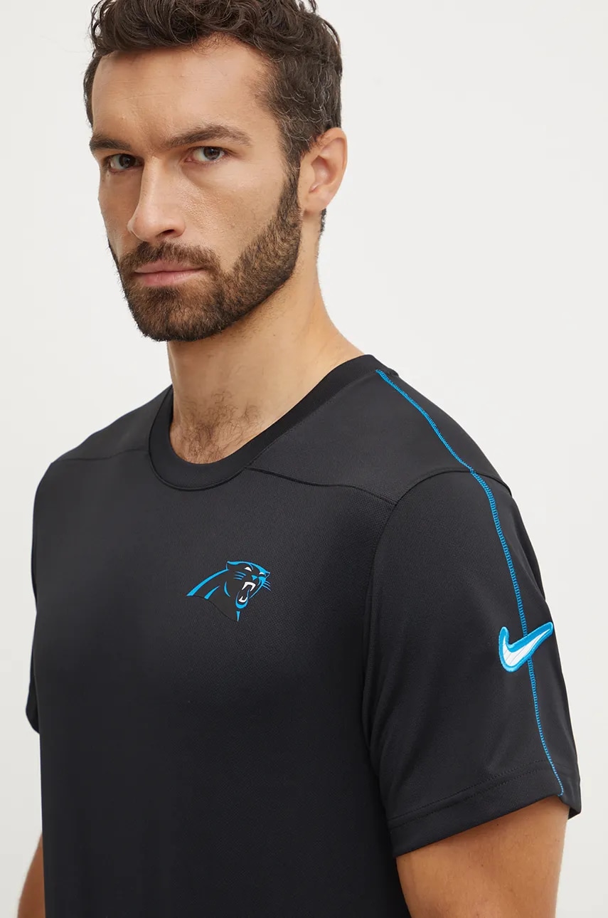 Футболка для тренинга Nike Carolina Panthers цвет чёрный с принтом 02ES-092N-9D-K0Z Футболка для тренинга Nike Carolina Panthers цвет чёрный с принтом 02ES-092N-9D-K0Z