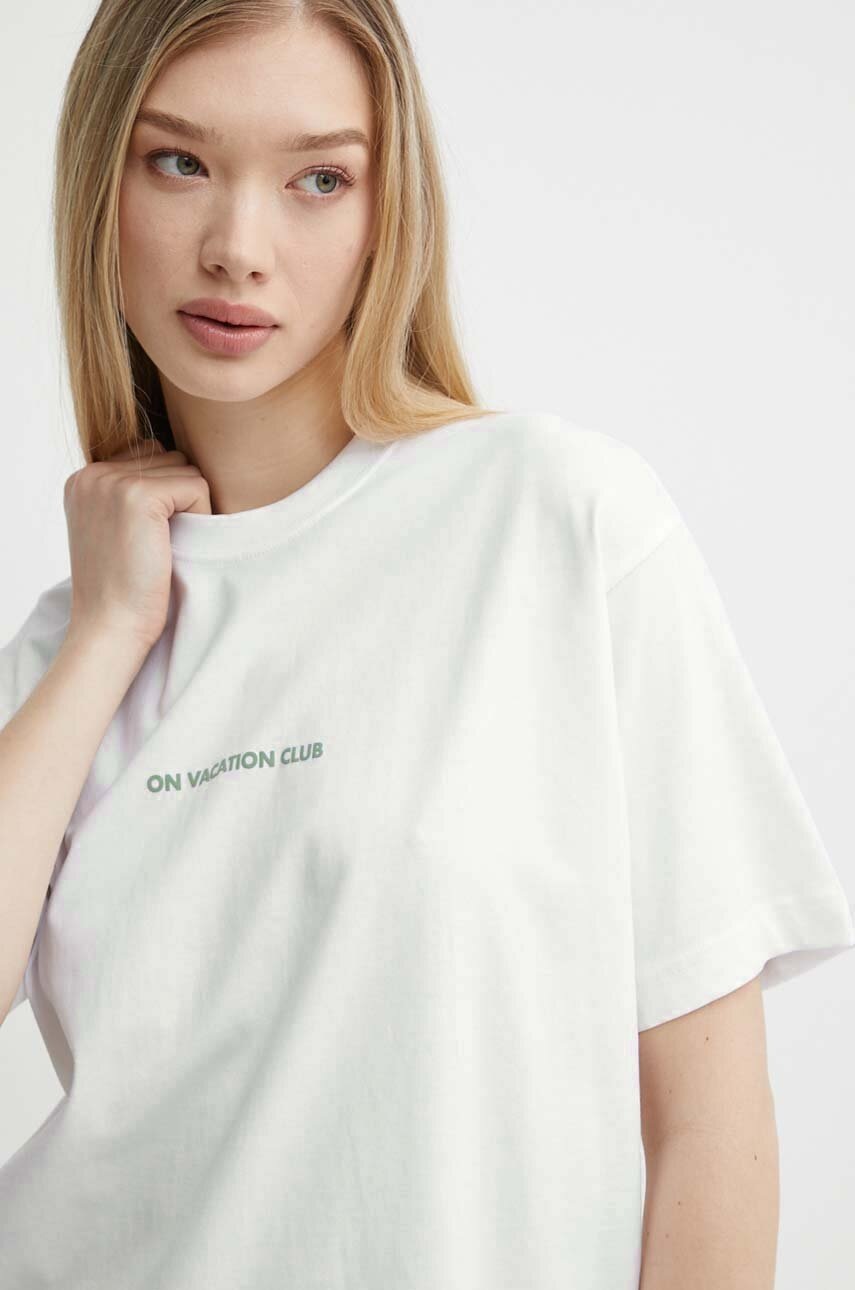 Βαμβακερό μπλουζάκι On Vacation Bubbly Bubbly χρώμα: άσπρο, OVC T147 OVC T147 φωτογραφία