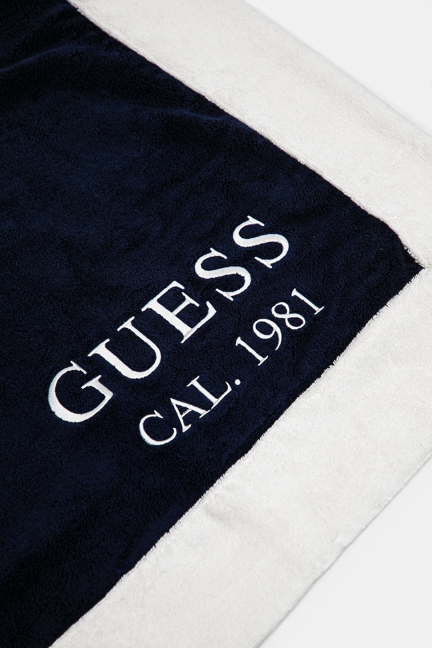 Хлопковое полотенце Guess цвет синий E5GZ15 KCDM0 Хлопковое полотенце Guess цвет синий E5GZ15 KCDM0
