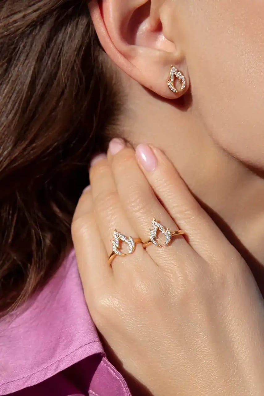 Сережки Lilou Flame of Love 244/10/KOL/BIC/PO Сережки Lilou Flame of Love 244/10/KOL/BIC/PO