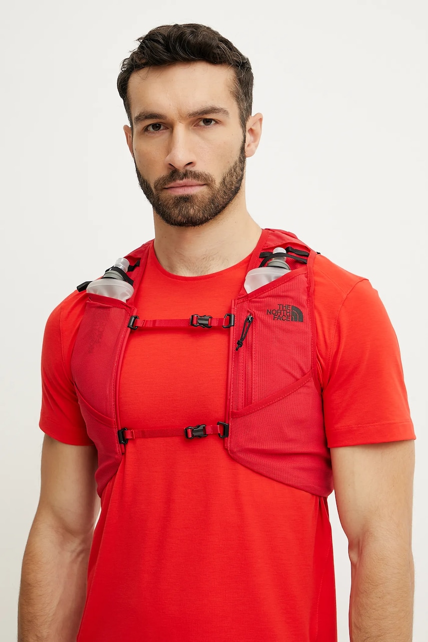 The North Face vesta de alergare Sunriser culoarea rosu, NF0A81DZKZ31