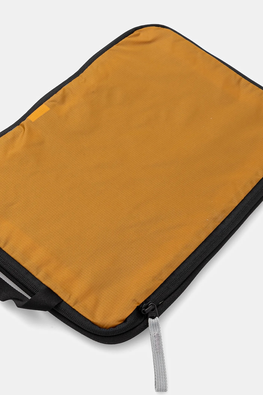 Компрессионный органайзер Jack Wolfskin Compression Cube 8L цвет коричневый A62120 Компрессионный органайзер Jack Wolfskin Compression Cube 8L цвет коричневый A62120