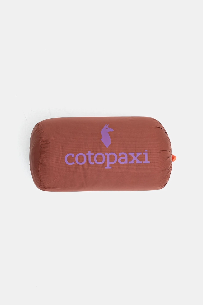Cotopaxi sac de dormit matlasat cu funcție poncho Fuego culoarea bordo, F24502U1064 Cotopaxi sac de dormit matlasat cu funcție poncho Fuego culoarea bordo, F24502U1064