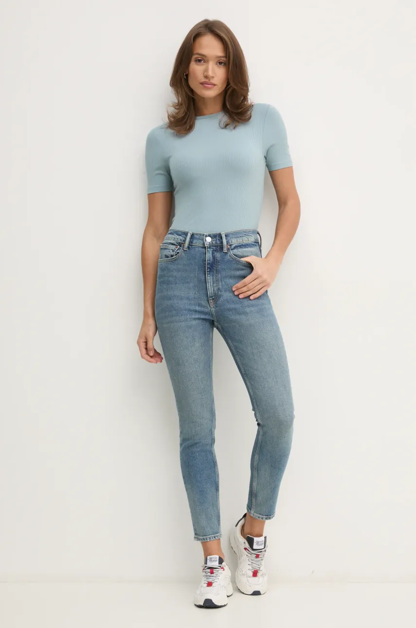 Футболка Calvin Klein женская K20K208052 Футболка Calvin Klein женская K20K208052