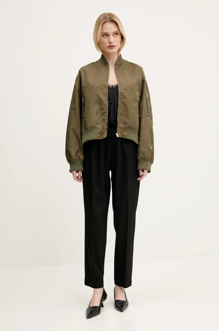 Шёлковая блузка MM6 Maison Margiela женская цвет чёрный однотонная S52NC0344.M35244 Шёлковая блузка MM6 Maison Margiela женская цвет чёрный однотонная S52NC0344.M35244