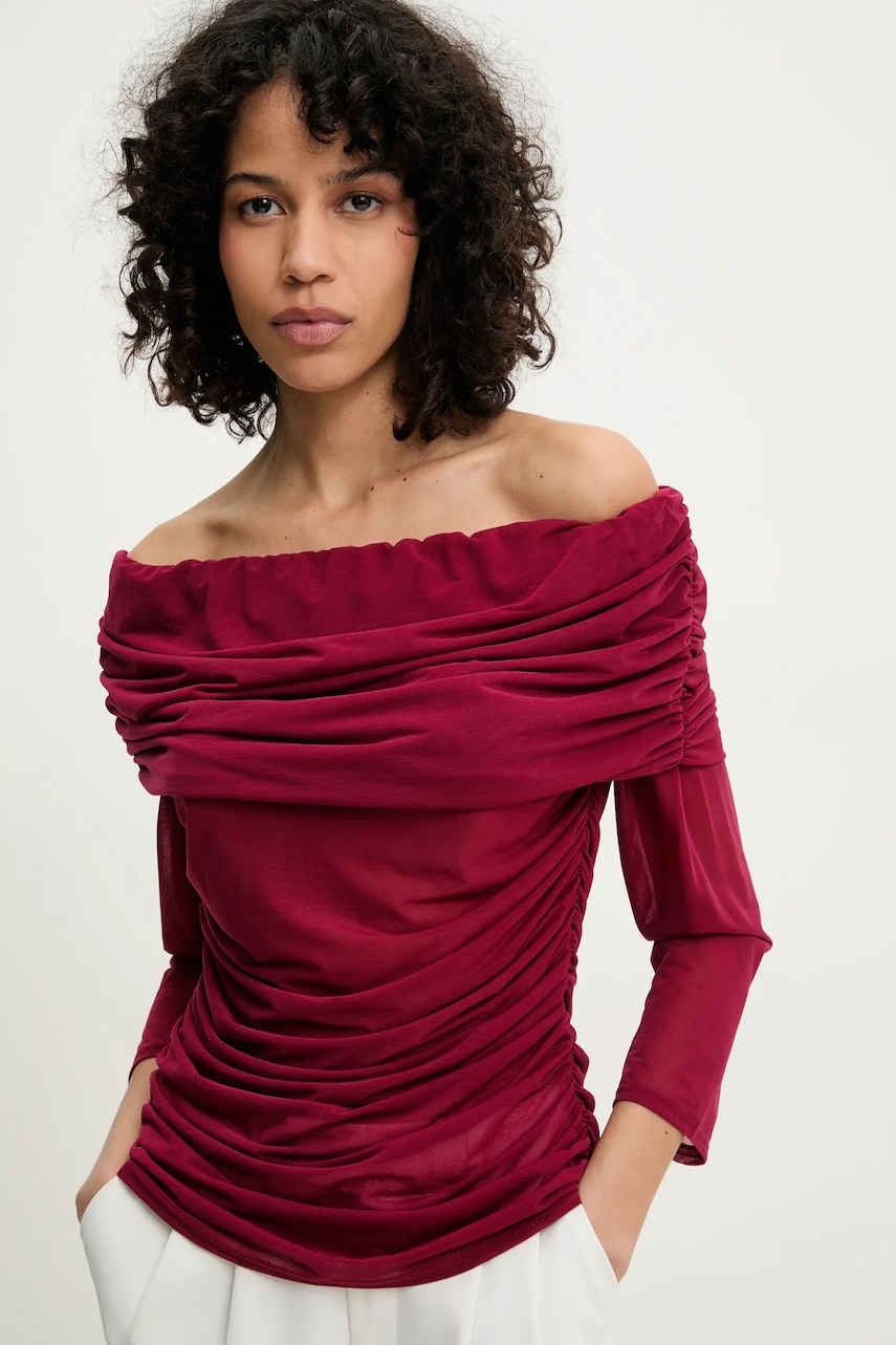 Never Fully Dressed bluza Diaz femei, culoarea bordo, neted, NFDTO1669 Never Fully Dressed bluza Diaz femei, culoarea bordo, neted, NFDTO1669