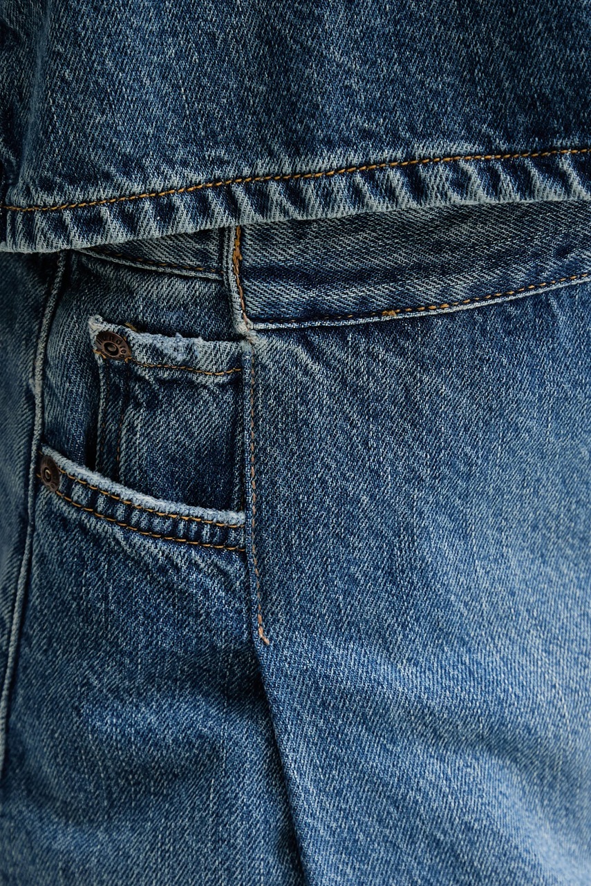 Τζιν τοπ Won Hundred φωτογραφία