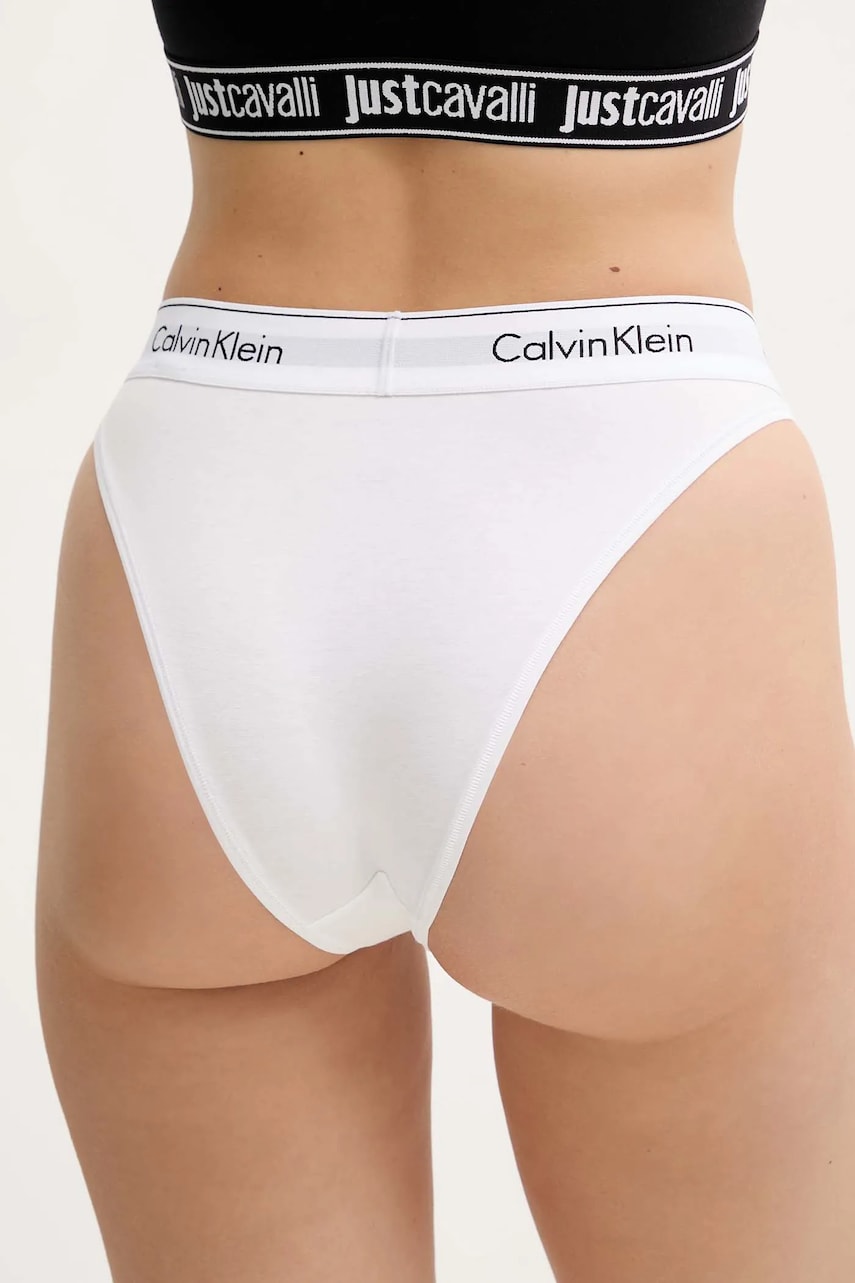 Трусы Calvin Klein Underwear цвет белый LV00QF8319 Трусы Calvin Klein Underwear цвет белый LV00QF8319
