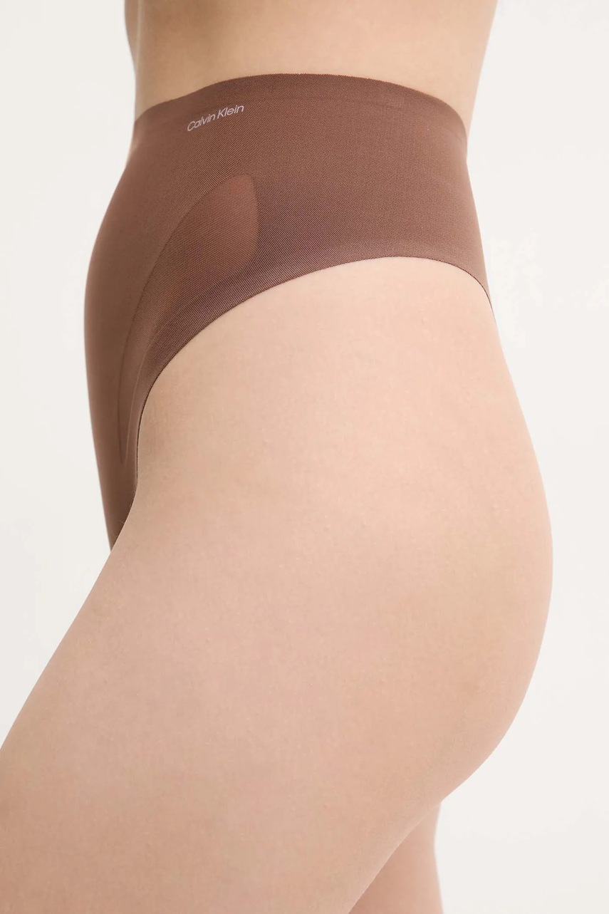 Моделирующее стринги Calvin Klein Underwear цвет коричневый LV00QF8165 Моделирующее стринги Calvin Klein Underwear цвет коричневый LV00QF8165