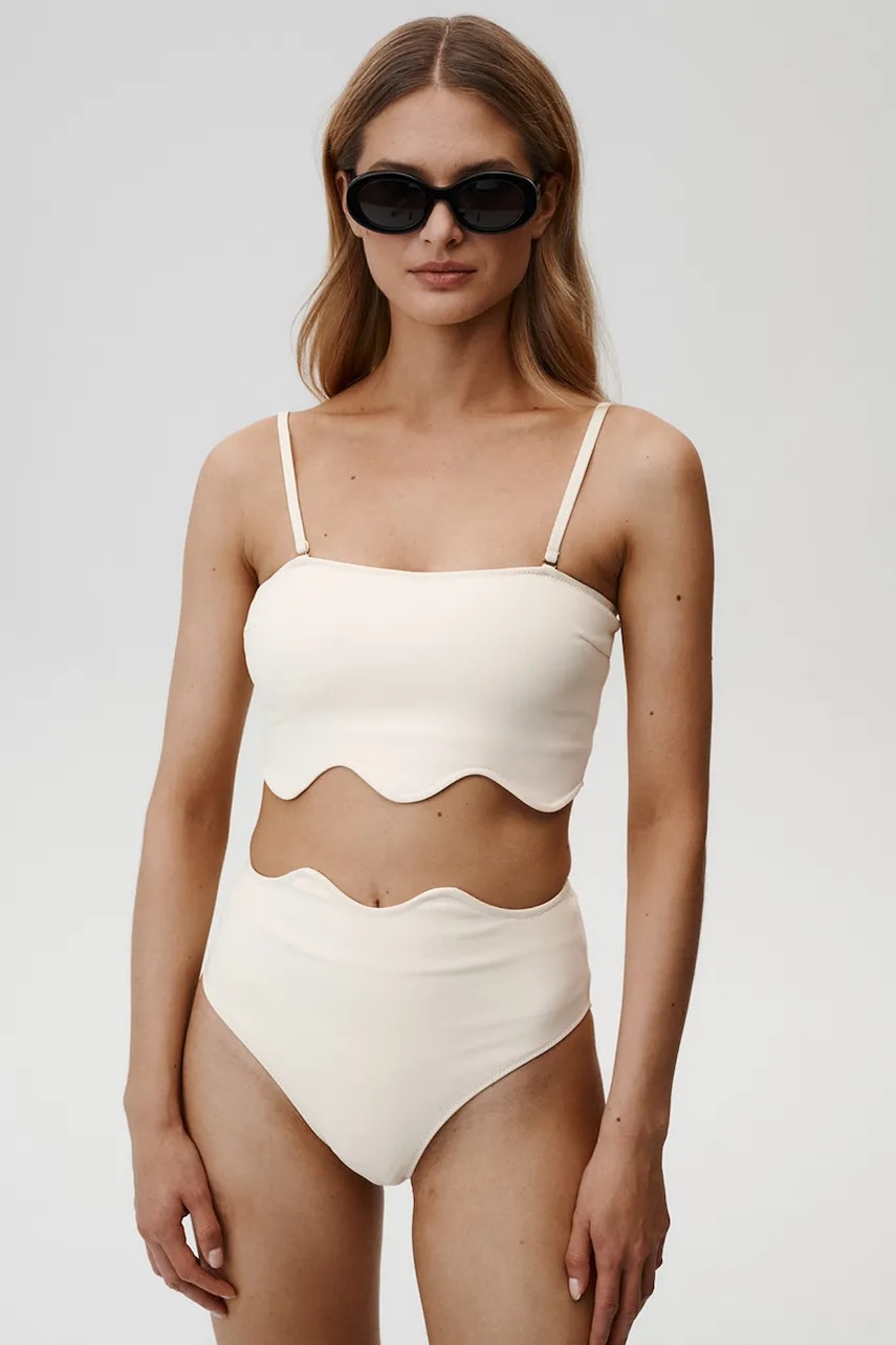 Undress Code chiloți de baie Dashing Bikini Bottom culoarea bej, 928