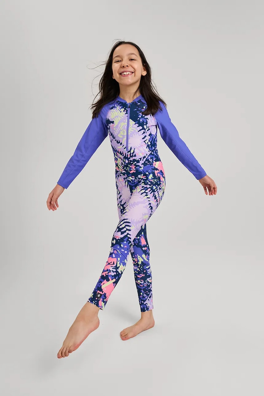 Reima costum de baie dintr-o bucată pentru copii Aallot culoarea violet, 5200421A Reima costum de baie dintr-o bucată pentru copii Aallot culoarea violet, 5200421A