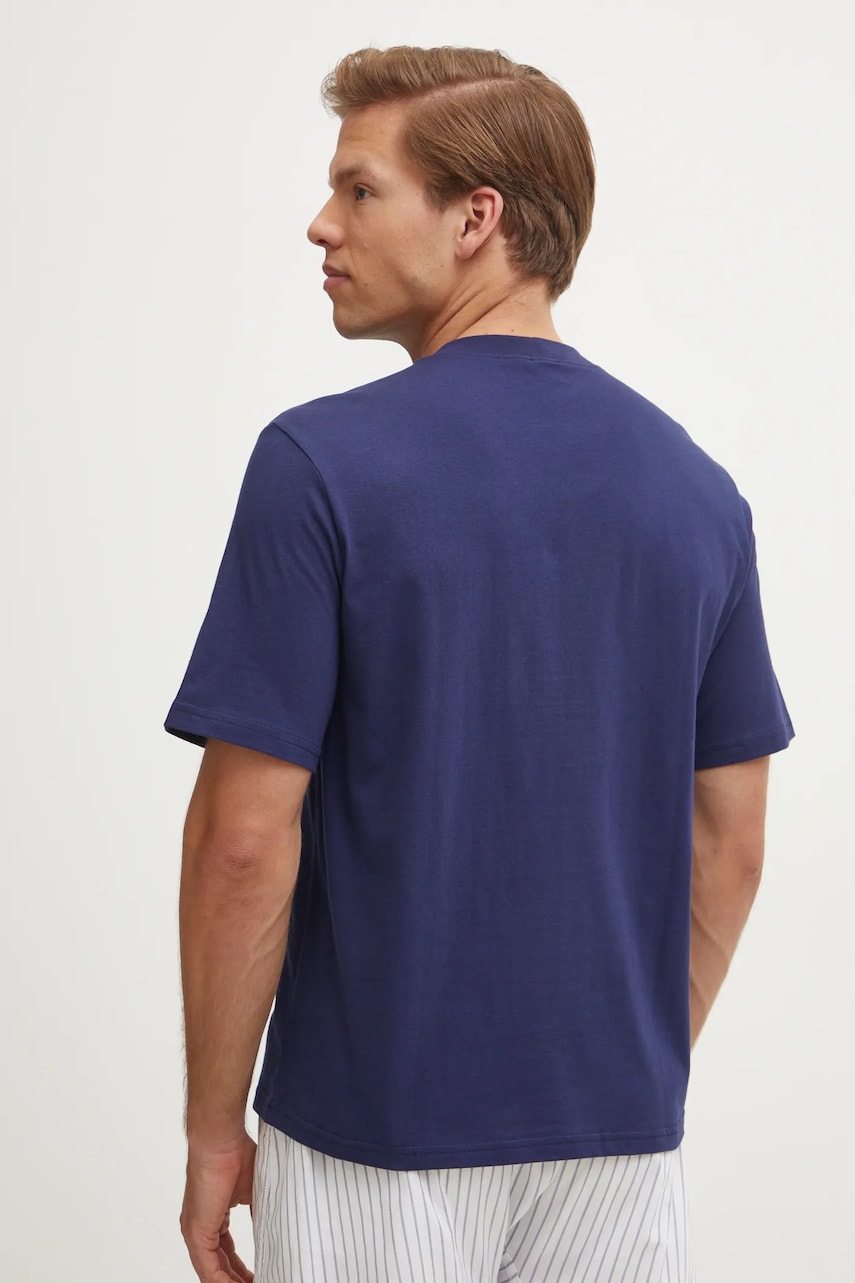 Хлопковая пижамная футболка United Colors of Benetton цвет синий однотонная 30964M01W Хлопковая пижамная футболка United Colors of Benetton цвет синий однотонная 30964M01W