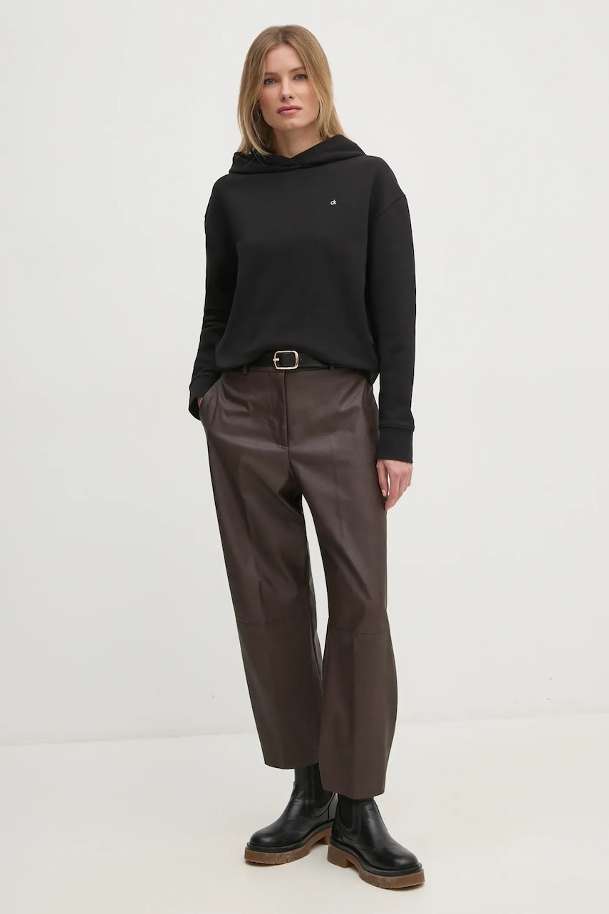 Хлопковая кофта Calvin Klein женская цвет чёрный с капюшоном с аппликацией K20K208126 Хлопковая кофта Calvin Klein женская цвет чёрный с капюшоном с аппликацией K20K208126