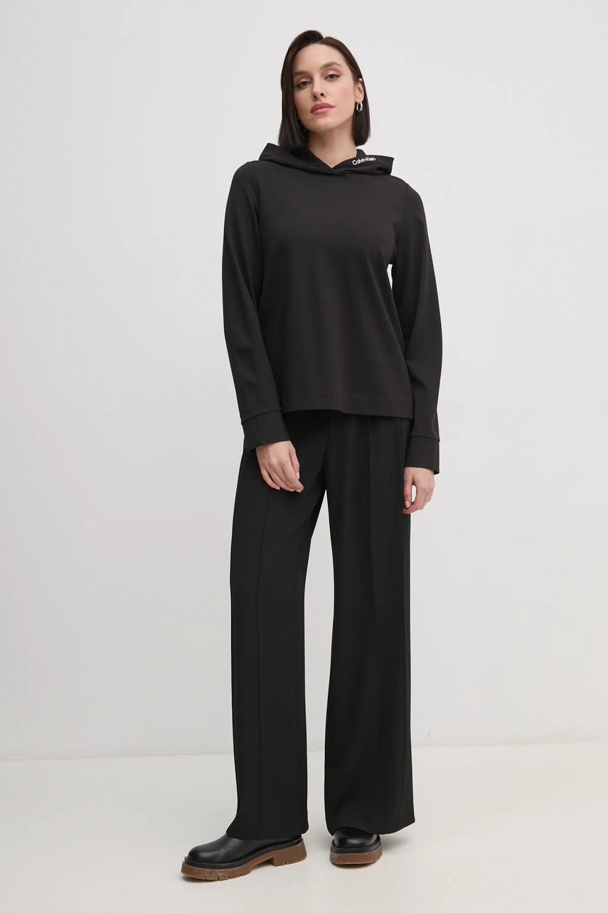 Кофта Calvin Klein Jeans женская цвет чёрный с капюшоном однотонная J20J224722 Кофта Calvin Klein Jeans женская цвет чёрный с капюшоном однотонная J20J224722