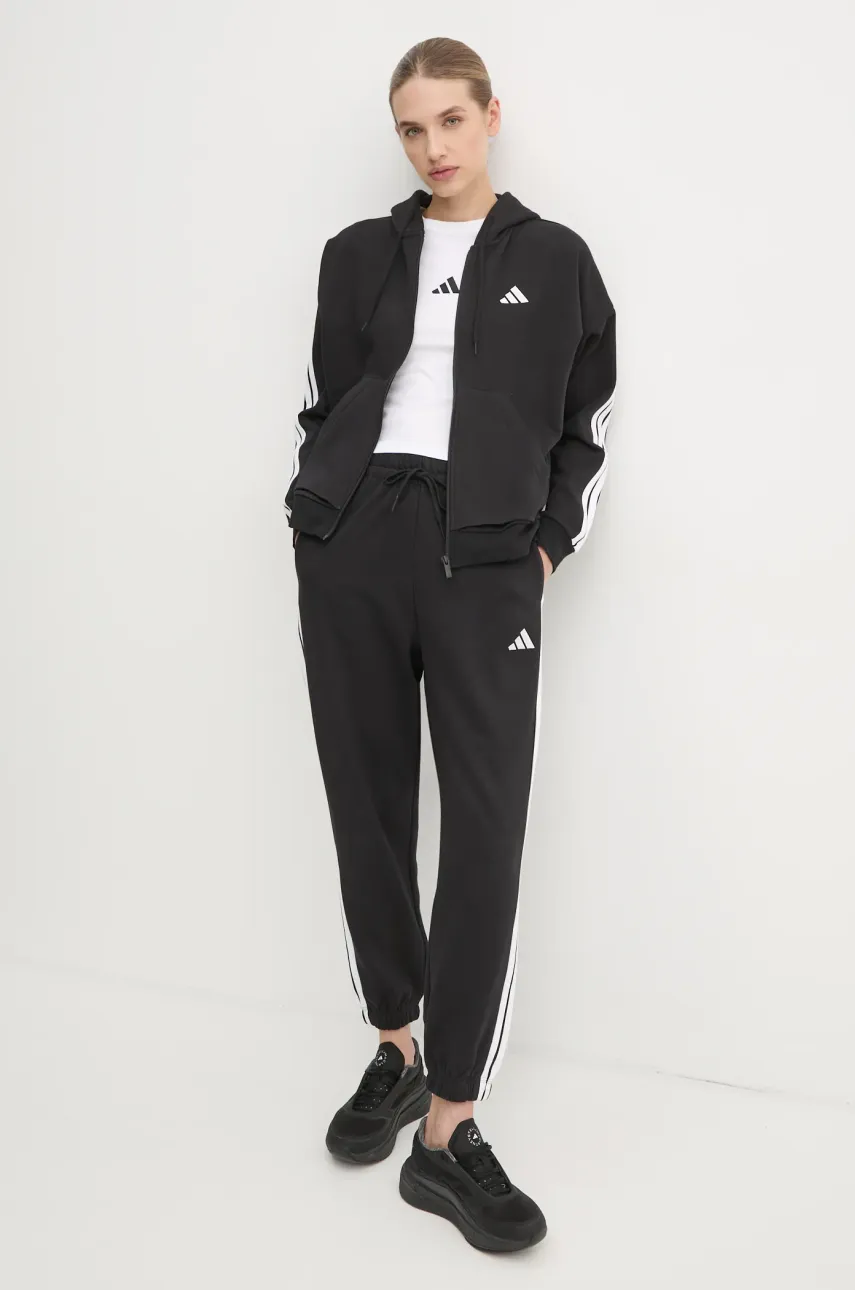 Кофта adidas Essentials женская цвет чёрный с капюшоном с аппликацией JE1283 Кофта adidas Essentials женская цвет чёрный с капюшоном с аппликацией JE1283