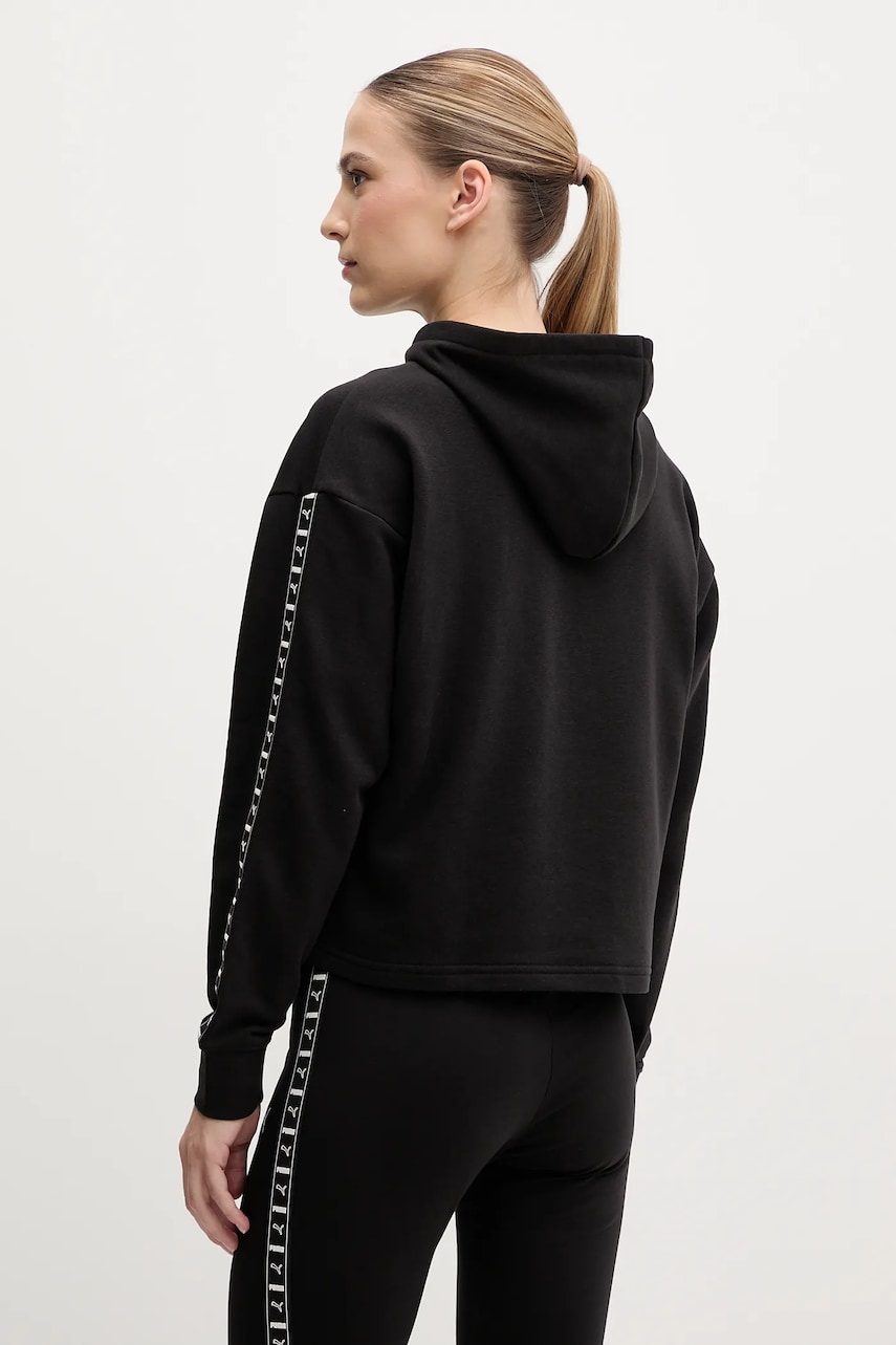 Кофта Puma женская цвет чёрный с капюшоном с принтом 685011 Кофта Puma женская цвет чёрный с капюшоном с принтом 685011