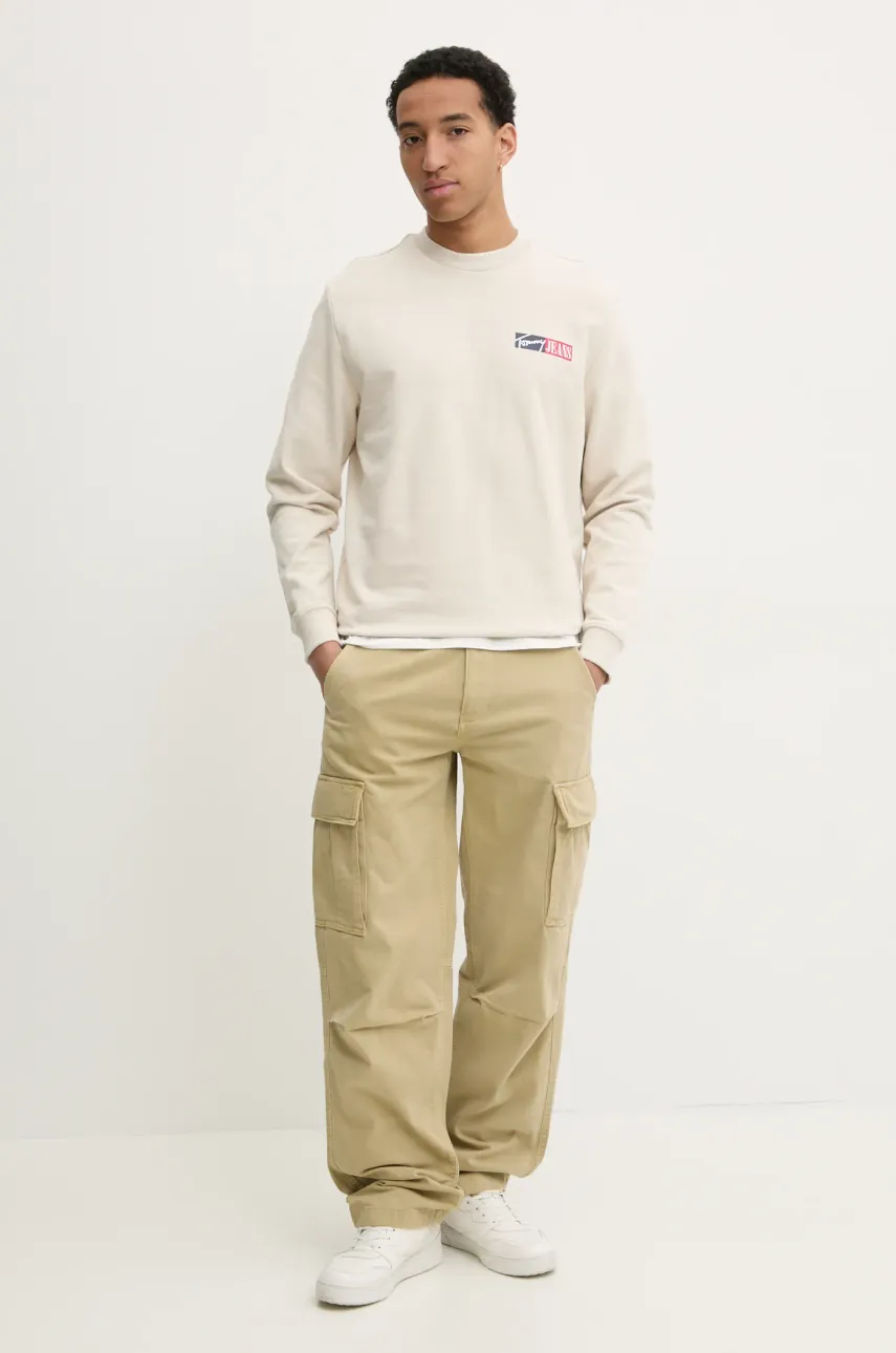 Хлопковая кофта Tommy Jeans мужская цвет бежевый с принтом DM0DM20341 Хлопковая кофта Tommy Jeans мужская цвет бежевый с принтом DM0DM20341