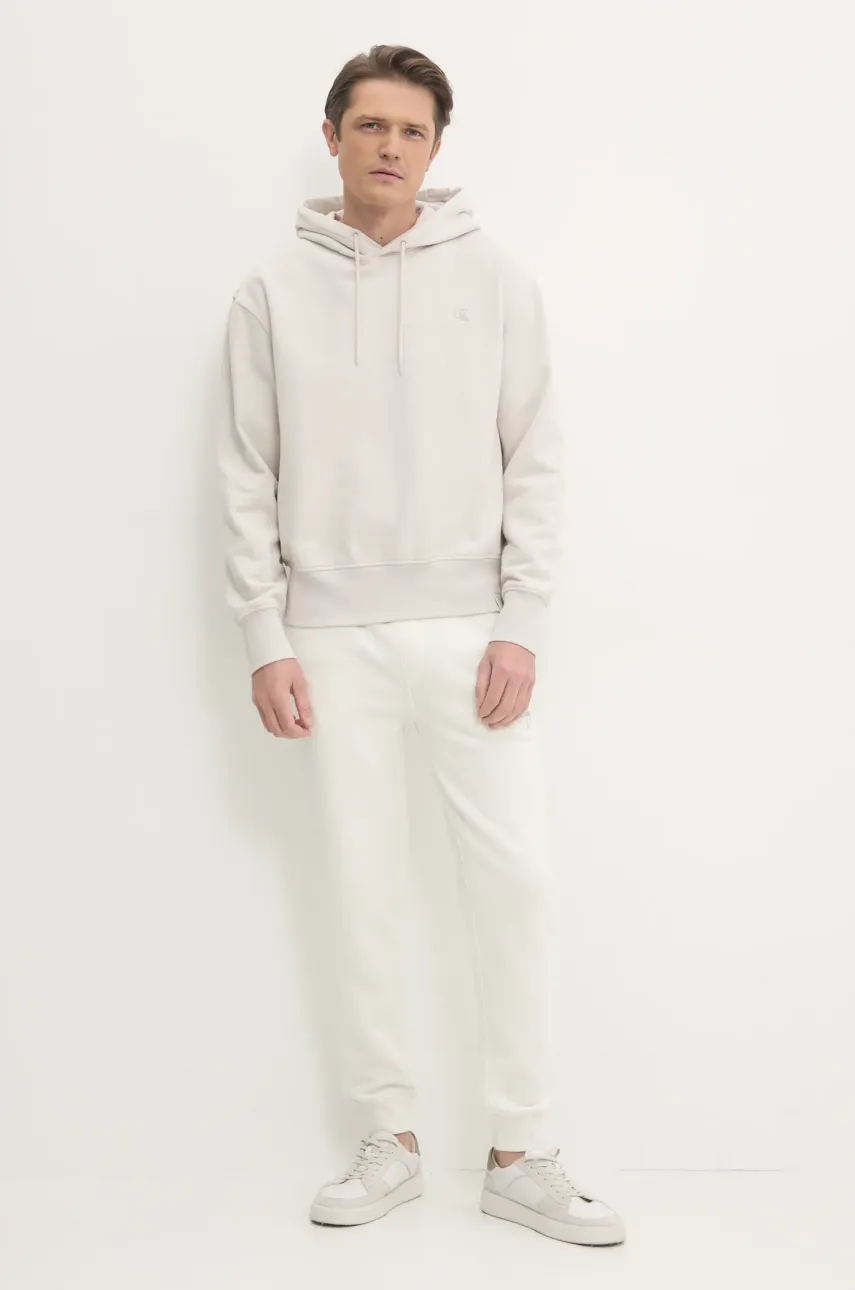Хлопковая кофта Calvin Klein Jeans мужская цвет бежевый с капюшоном однотонная J30J326748 Хлопковая кофта Calvin Klein Jeans мужская цвет бежевый с капюшоном однотонная J30J326748