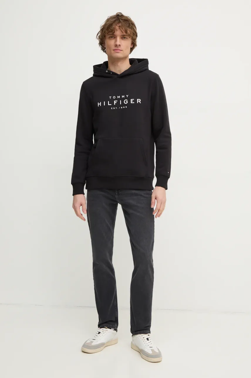 Кофта Tommy Hilfiger мужская цвет чёрный с капюшоном с принтом MW0MW37455 Кофта Tommy Hilfiger мужская цвет чёрный с капюшоном с принтом MW0MW37455