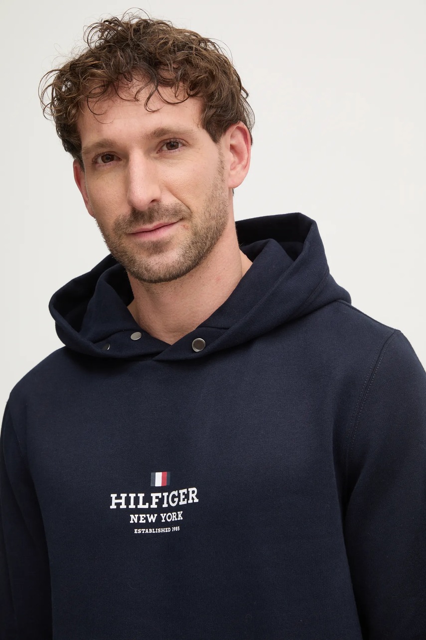 Кофта Tommy Hilfiger чоловіча колір синій з капюшоном з принтом MW0MW39050 