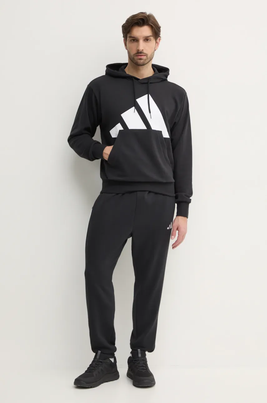 Кофта adidas Essentials мужская цвет чёрный с капюшоном с принтом IN6164 Кофта adidas Essentials мужская цвет чёрный с капюшоном с принтом IN6164