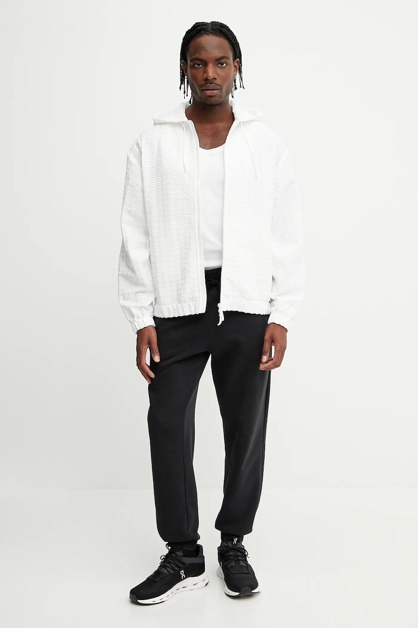 Кофта EA7 Emporio Armani цвет белый с капюшоном однотонная AF13409.7M000186 Кофта EA7 Emporio Armani цвет белый с капюшоном однотонная AF13409.7M000186