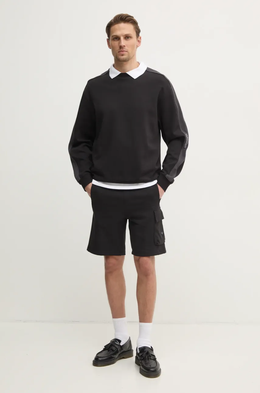 Кофта Calvin Klein Jeans мужская цвет чёрный однотонная J30J327230 Кофта Calvin Klein Jeans мужская цвет чёрный однотонная J30J327230