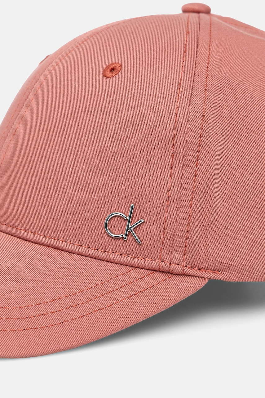 Хлопковая кепка Calvin Klein цвет чёрный с аппликацией K60K613102 Хлопковая кепка Calvin Klein цвет чёрный с аппликацией K60K613102