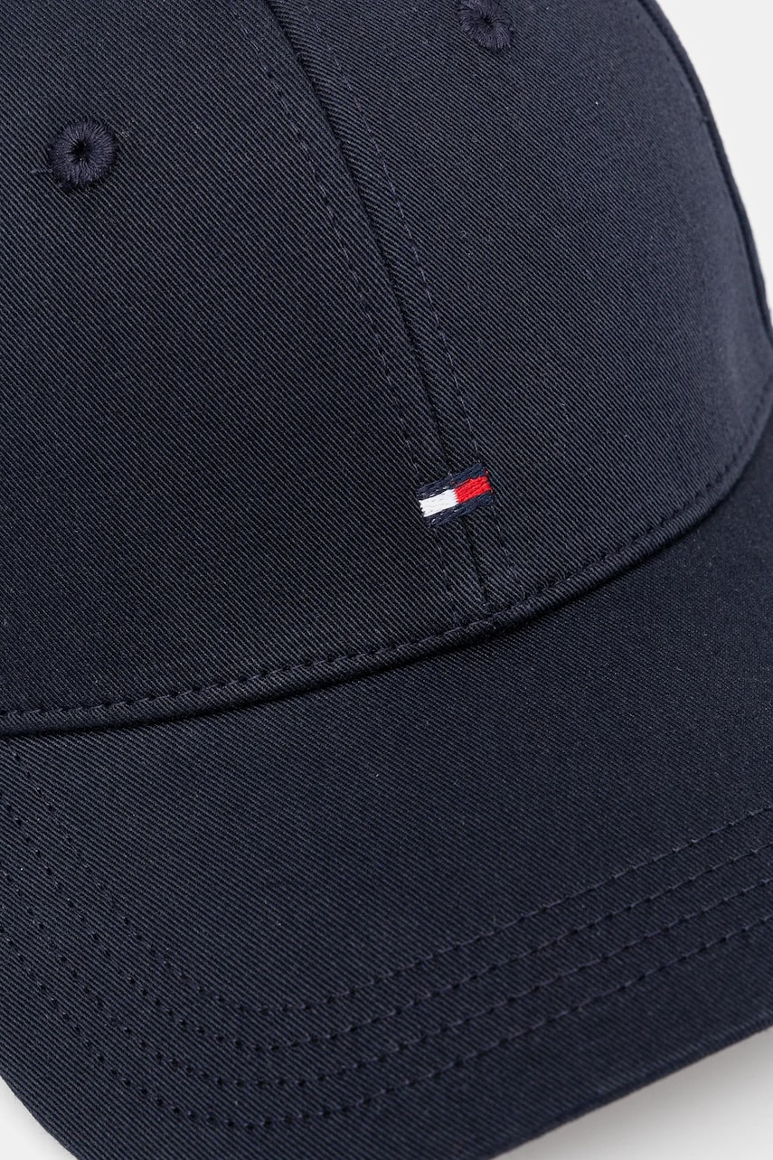 Хлопковая кепка Tommy Hilfiger цвет синий однотонная AW0AW16844 Хлопковая кепка Tommy Hilfiger цвет синий однотонная AW0AW16844