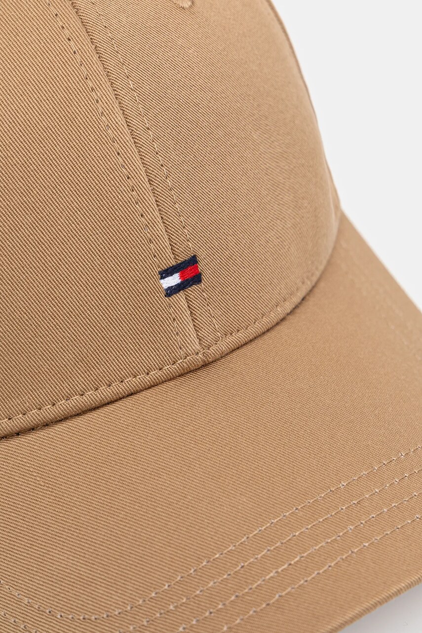 Хлопковая кепка Tommy Hilfiger цвет бежевый однотонная AW0AW16844 Хлопковая кепка Tommy Hilfiger цвет бежевый однотонная AW0AW16844